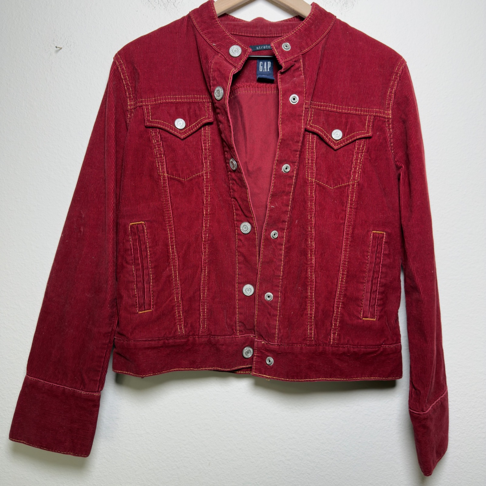 Gap Women Corduroy Jacket M Red Vintage Fall '03 Stretch Button Front Trucker